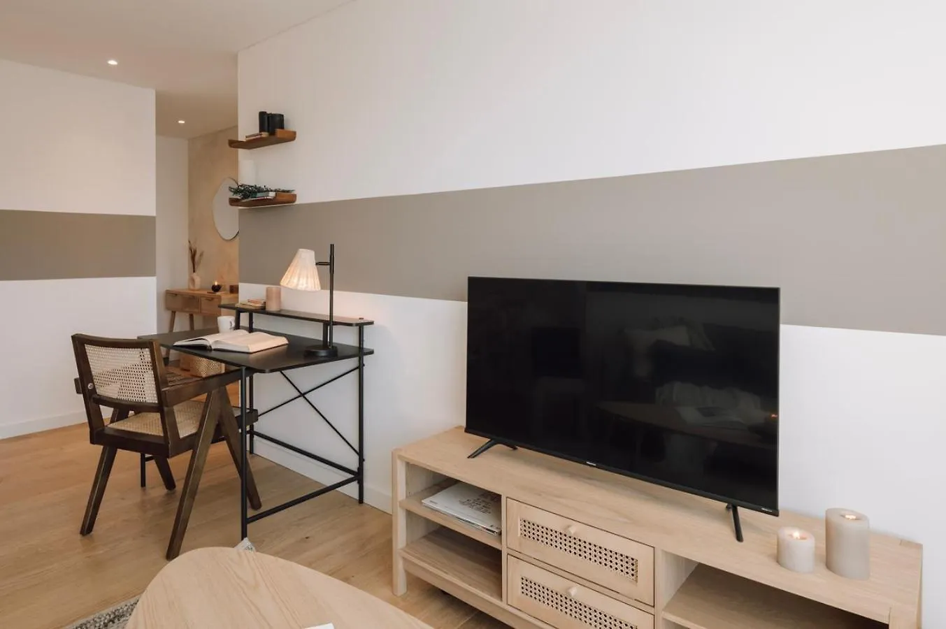 Ducenta - 1 Bedroom And Parking In Alvalade Лиссабон 0*,  Португалия